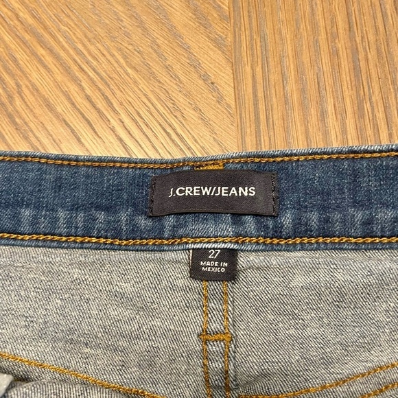 J. Crew Denim short in Merrill wash - Picture 5 of 10